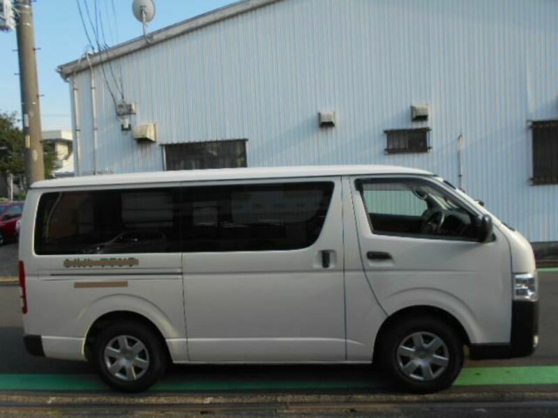 HIACE-9