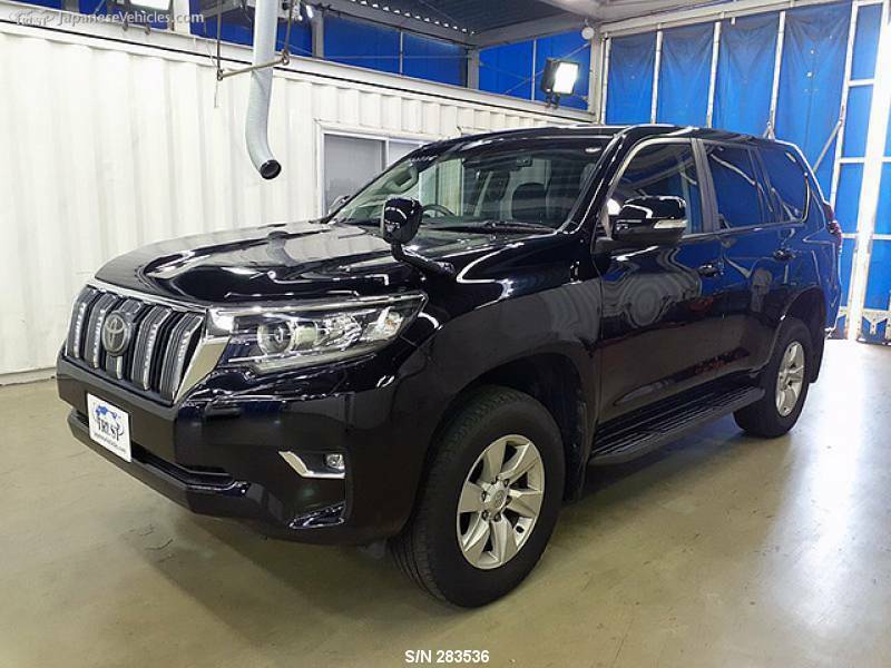 TOYOTA　LAND CRUISER PRADO