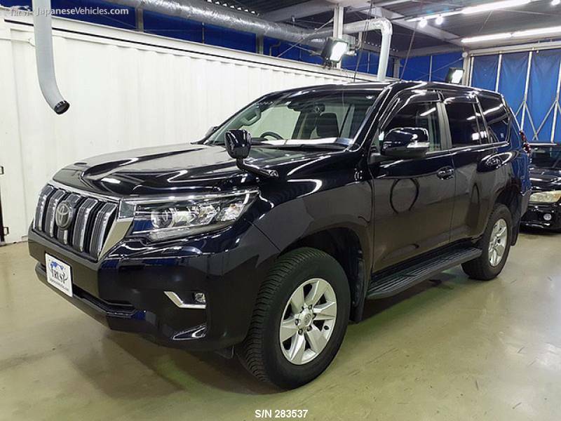 TOYOTA　LAND CRUISER PRADO