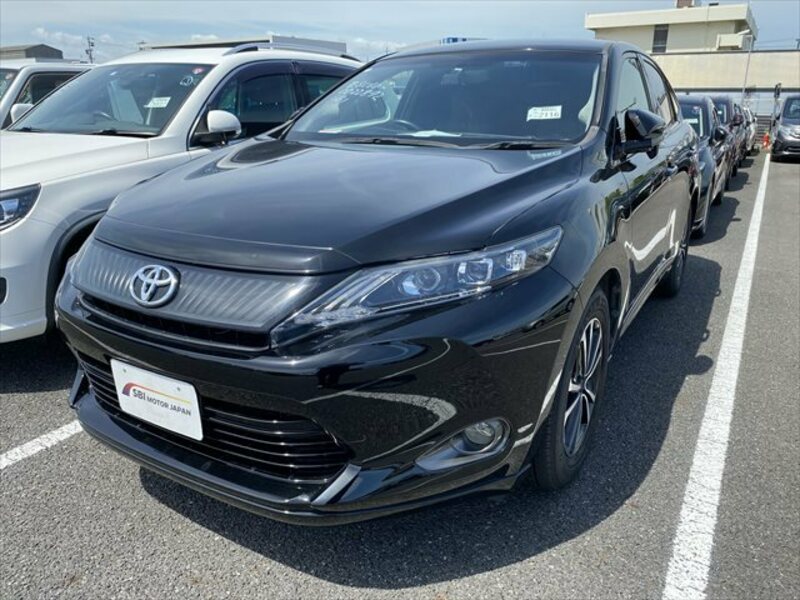 TOYOTA HARRIER