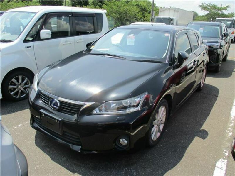 LEXUS　CT