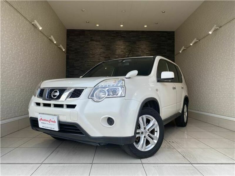 NISSAN　X-TRAIL