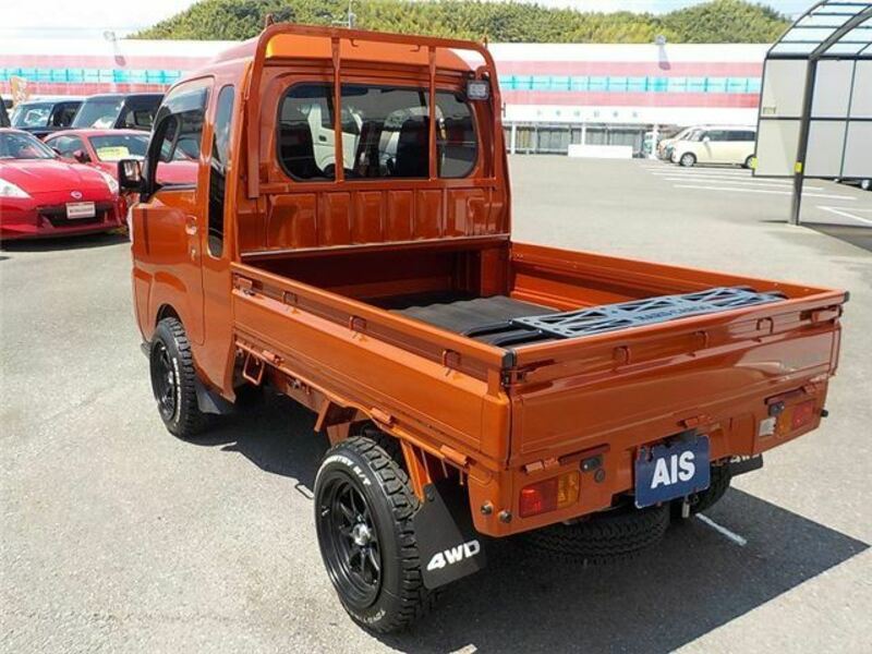 HIJET TRUCK-1