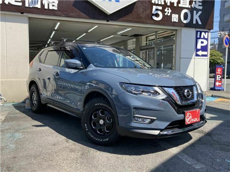 X-TRAIL