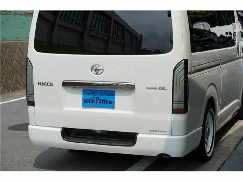 HIACE VAN-15