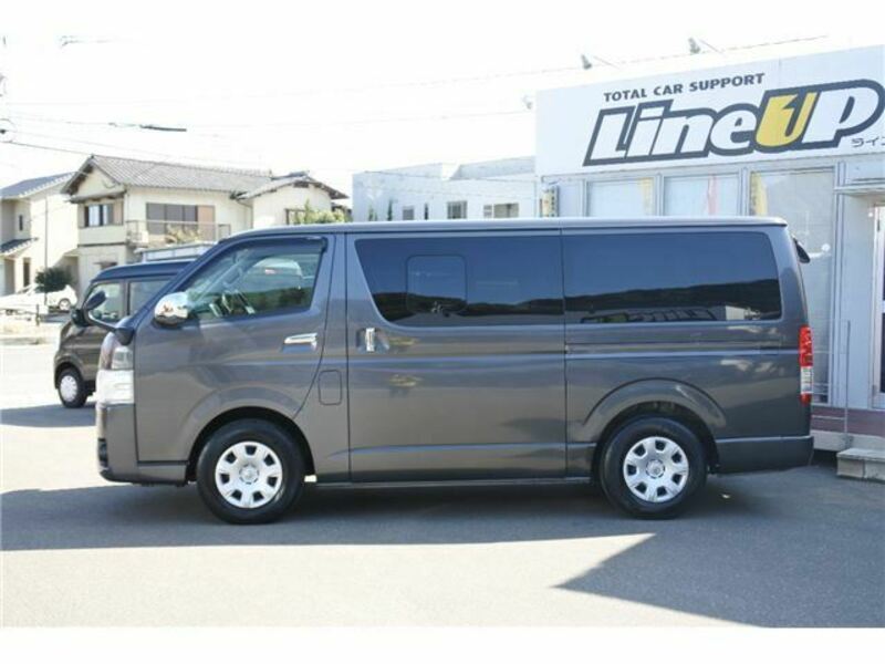 HIACE VAN-33