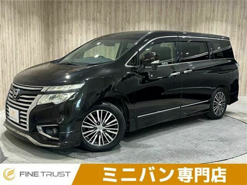 NISSAN　ELGRAND