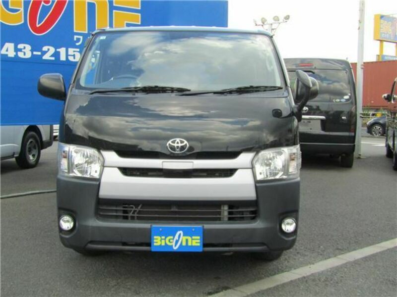 HIACE VAN-4