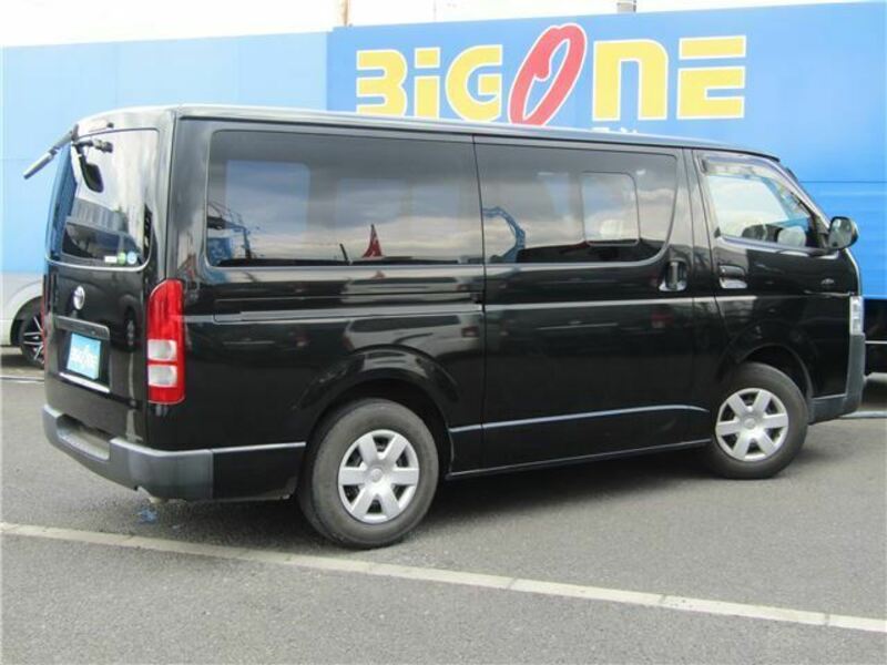 HIACE VAN-32