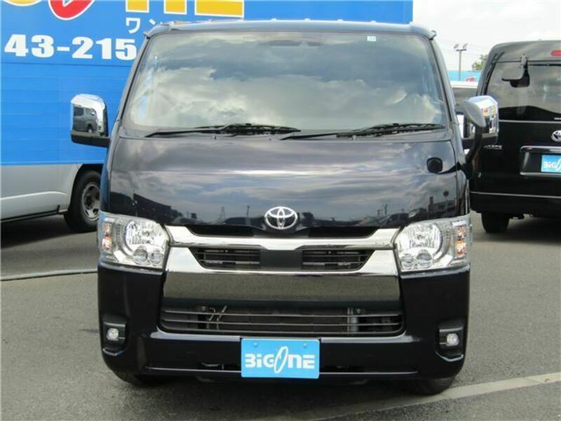 HIACE VAN-1