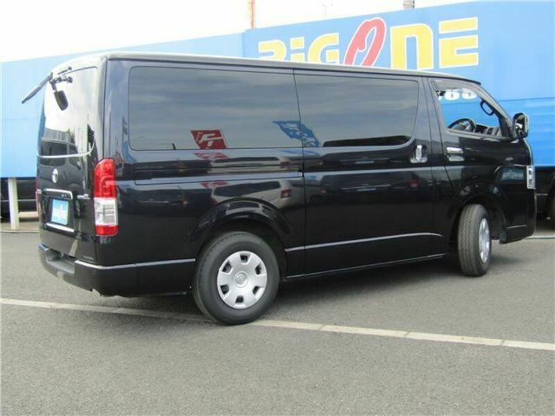 HIACE VAN-26