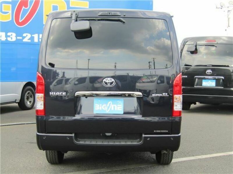 HIACE VAN-29