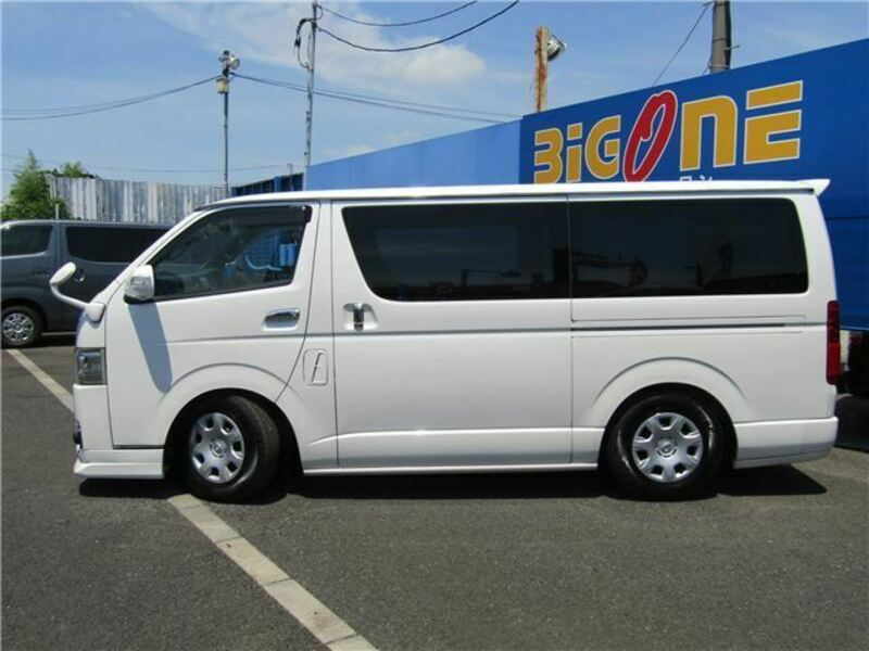 HIACE VAN-4