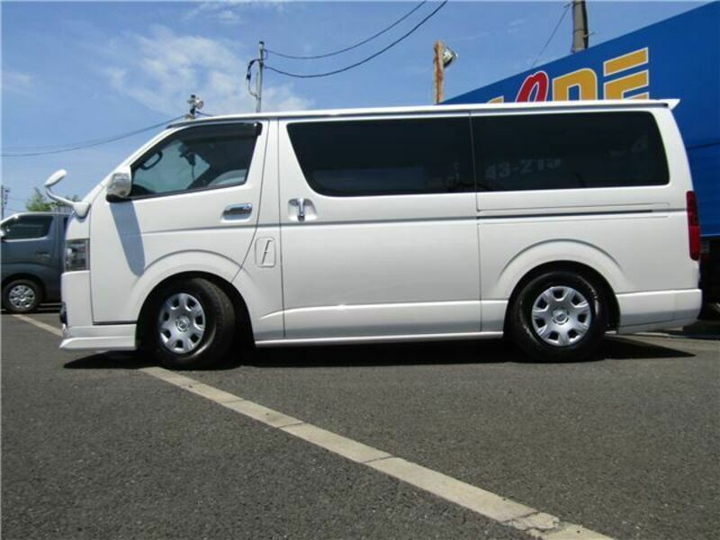 HIACE VAN-6