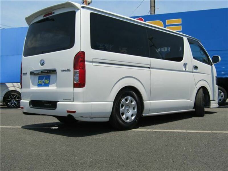 HIACE VAN-27