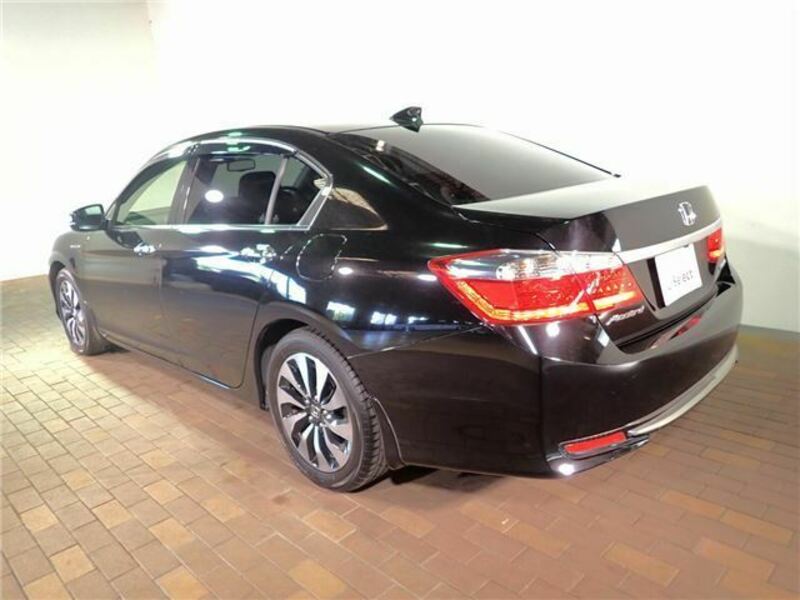 ACCORD HYBRID-34