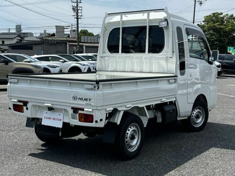 HIJET TRUCK-1