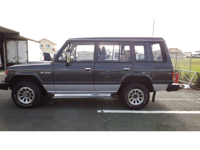 PAJERO-3