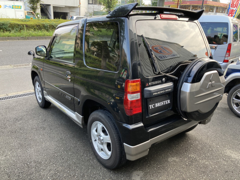 PAJERO MINI-8