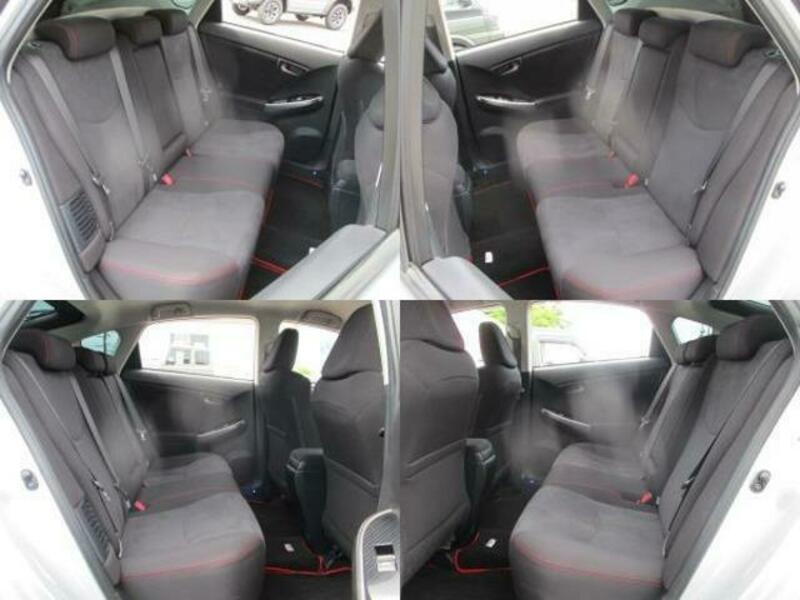 PRIUS-4
