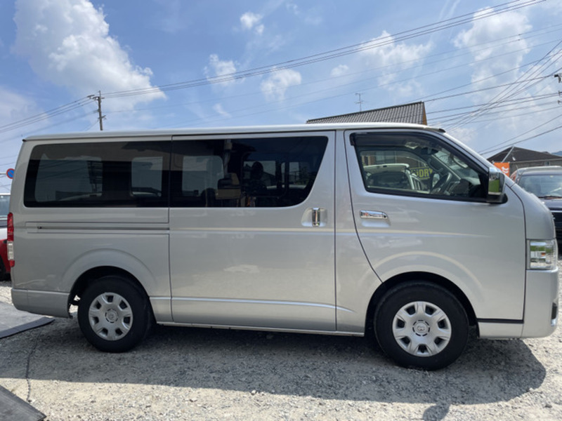 HIACE VAN-3