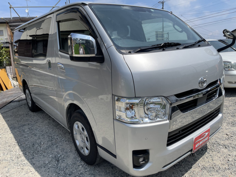 HIACE VAN-2