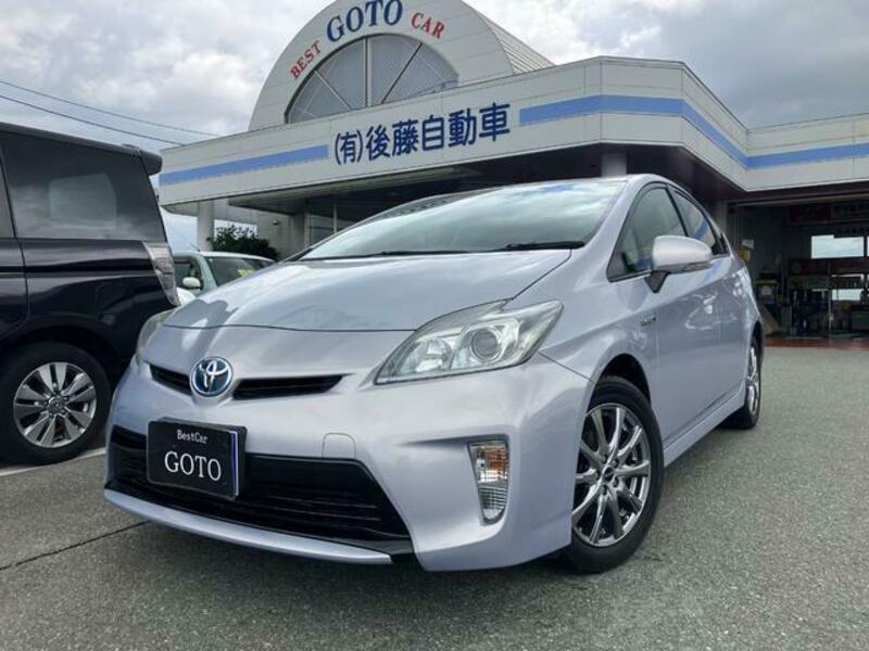 TOYOTA　PRIUS