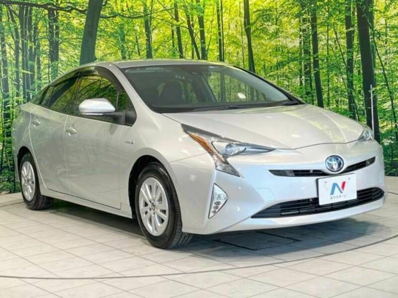 PRIUS-16