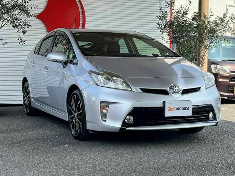 PRIUS-8