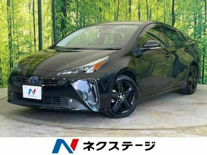 TOYOTA　PRIUS