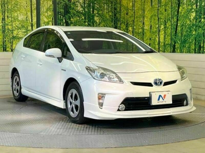 PRIUS-16