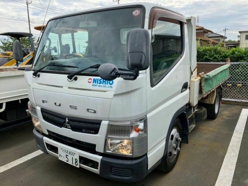 MITSUBISHI　CANTER