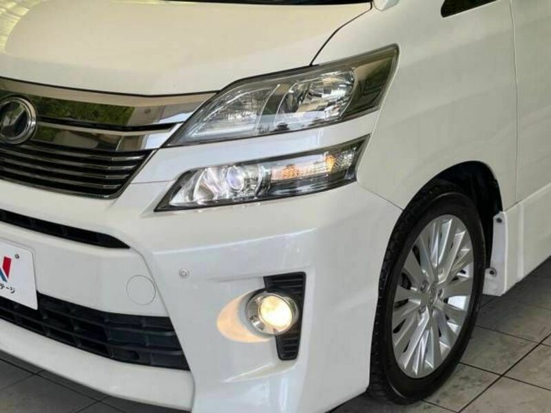 VELLFIRE-12