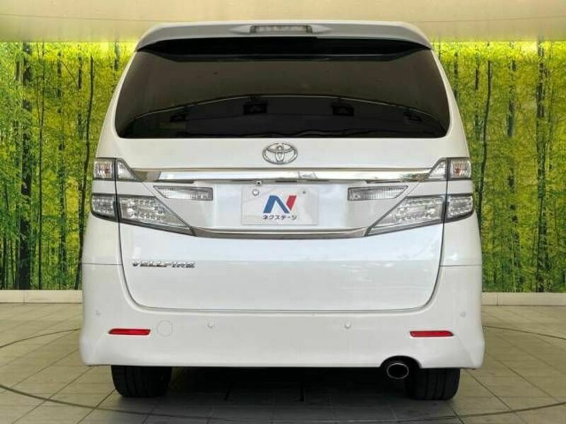 VELLFIRE-15