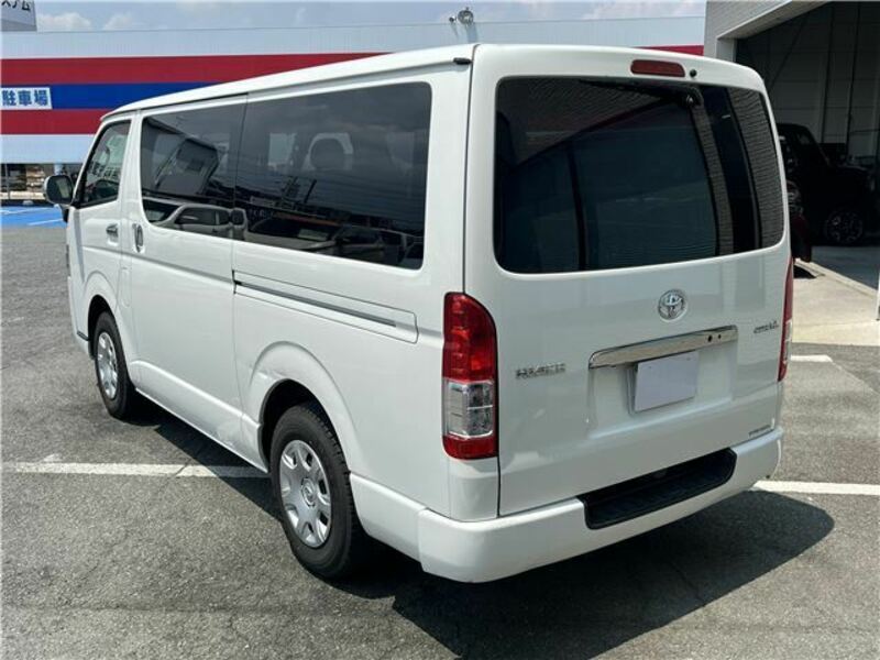 HIACE VAN-6