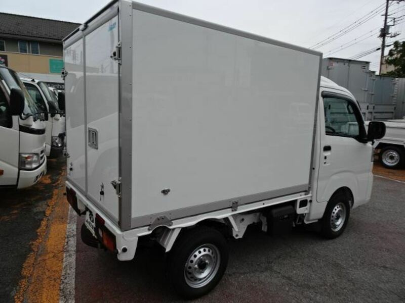 HIJET TRUCK-1