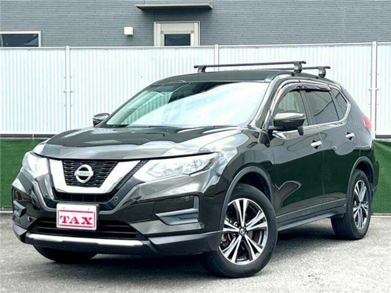 NISSAN　X-TRAIL