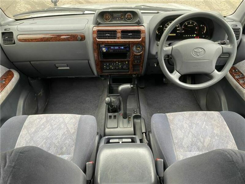 LAND CRUISER PRADO-25