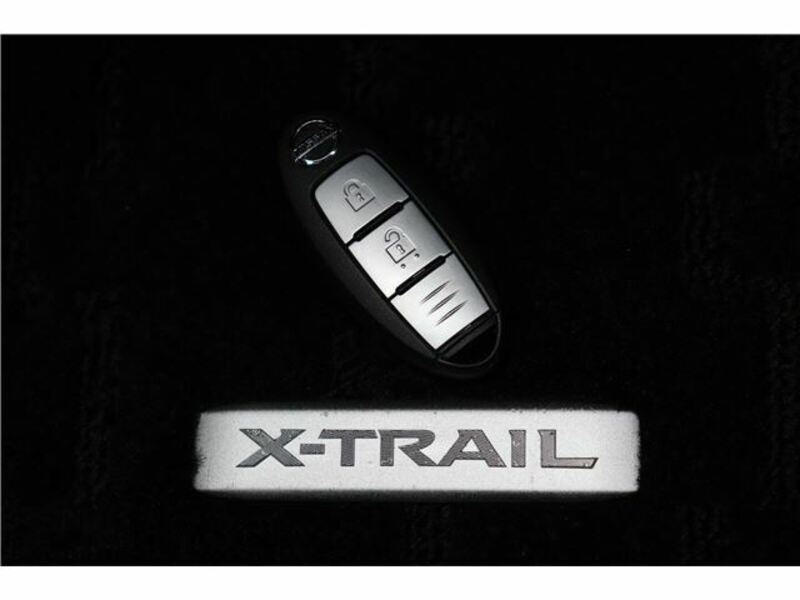 X-TRAIL-7