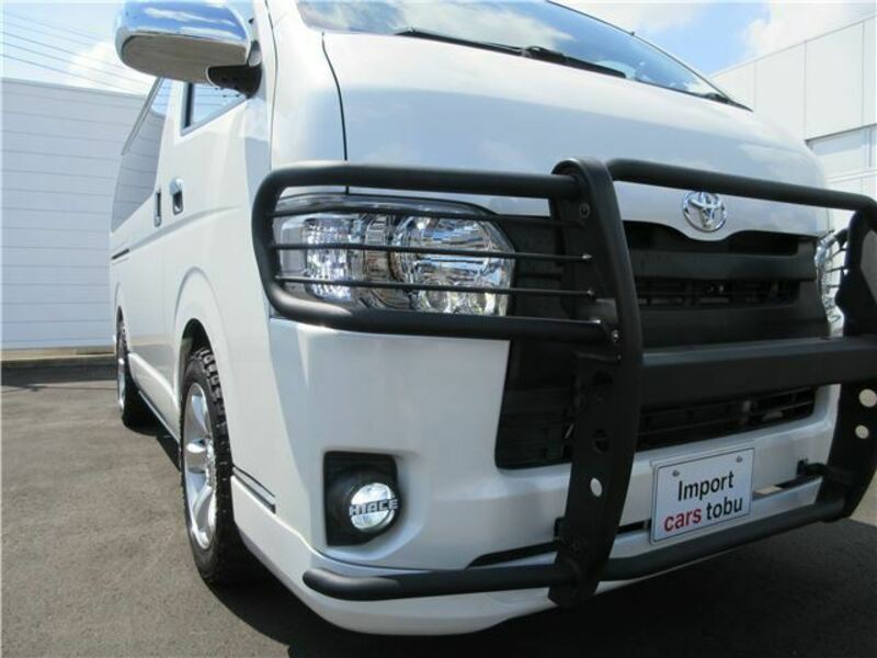 HIACE-31