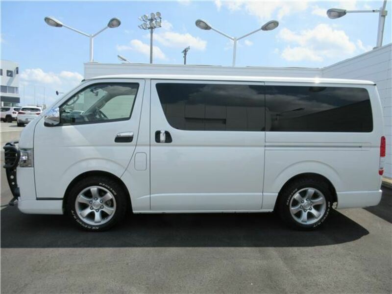 HIACE-32