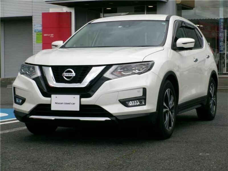 NISSAN　X-TRAIL