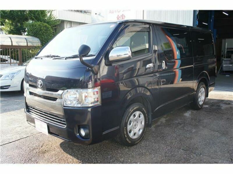 HIACE VAN-9