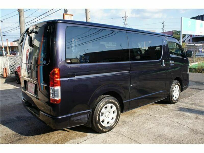 HIACE VAN-22