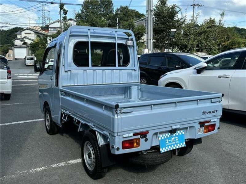 HIJET TRUCK-1