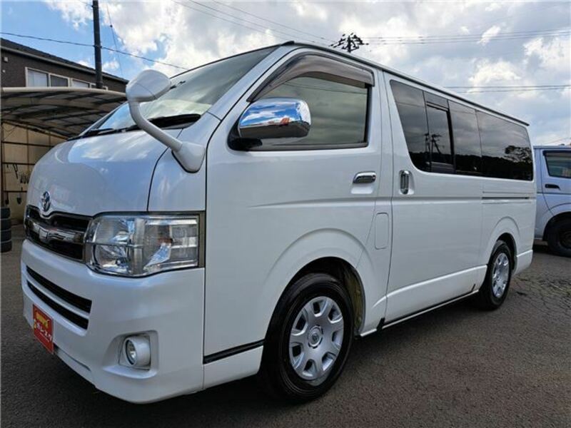 HIACE VAN-26