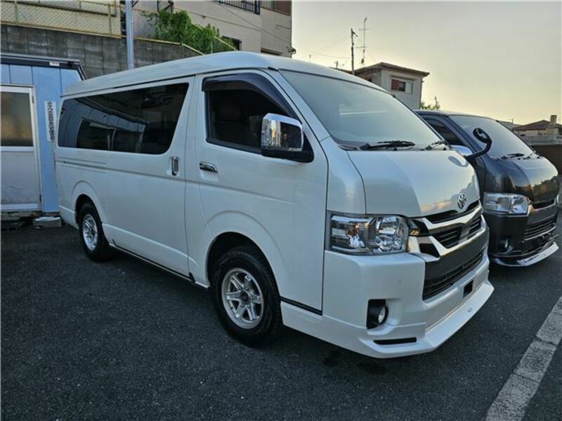 HIACE VAN