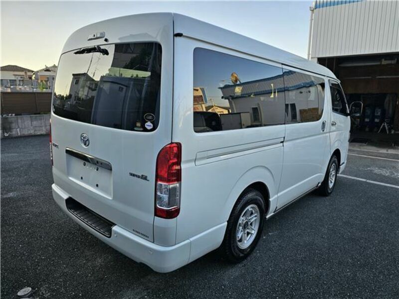 HIACE VAN-3