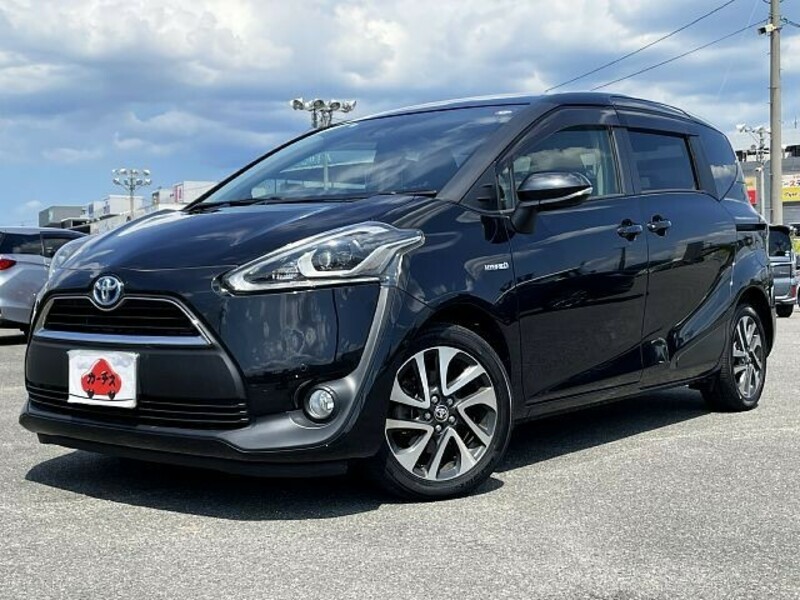 TOYOTA　SIENTA