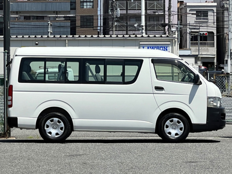 HIACE-4